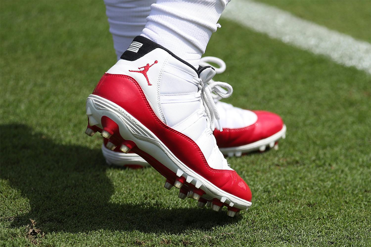 Nike jumpman cleats